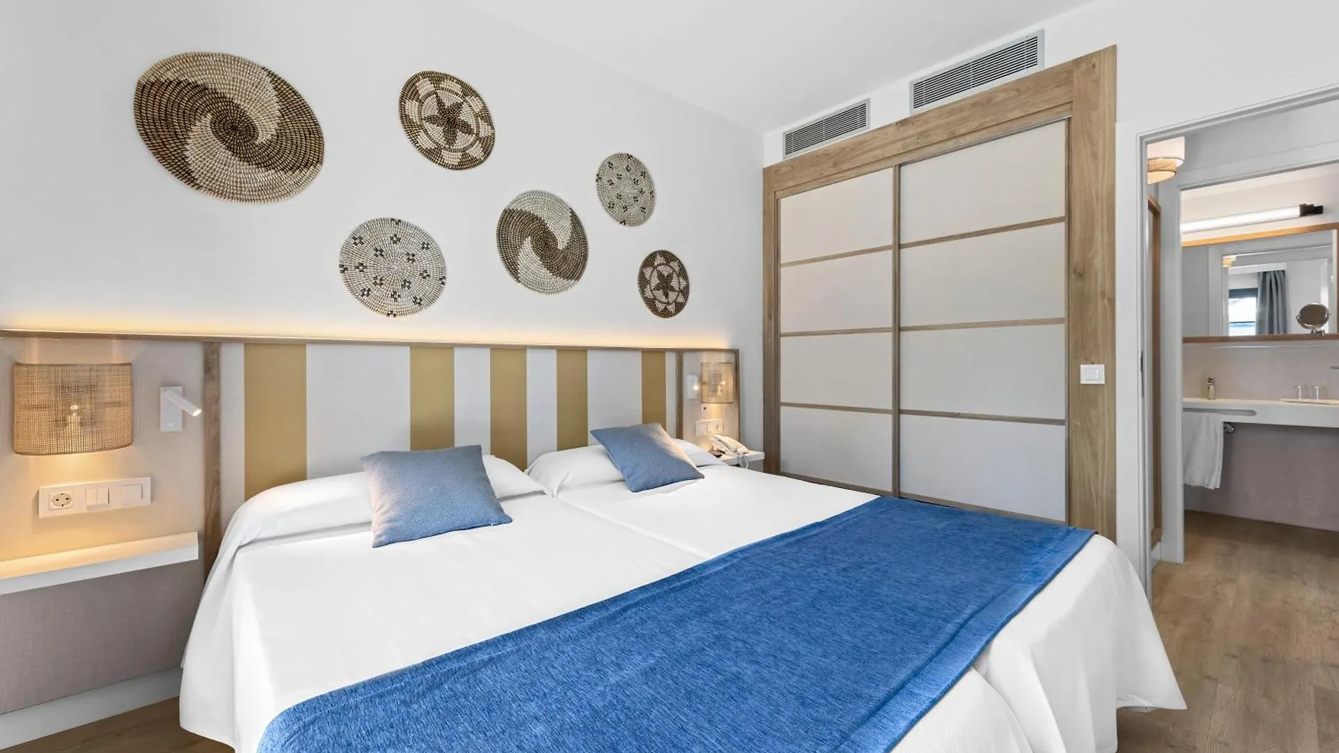 Thb Tropical Island Hotel Playa Blanca  Spanyolország